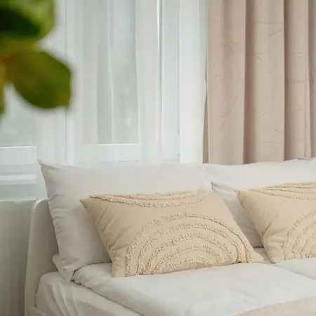 Апартаменты Charming Close To The Odra River By Renters